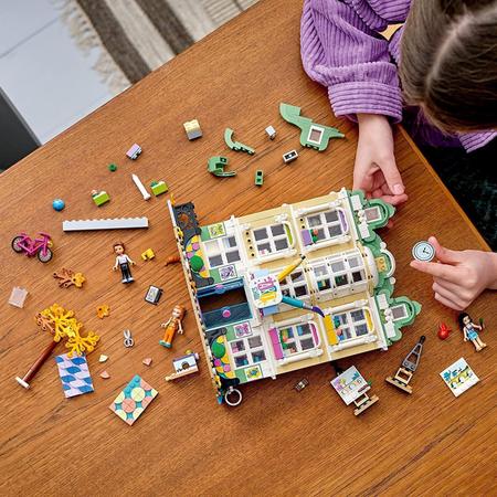 Imagem de Lego Friends 41711 - A Escola De Artes Da Emma