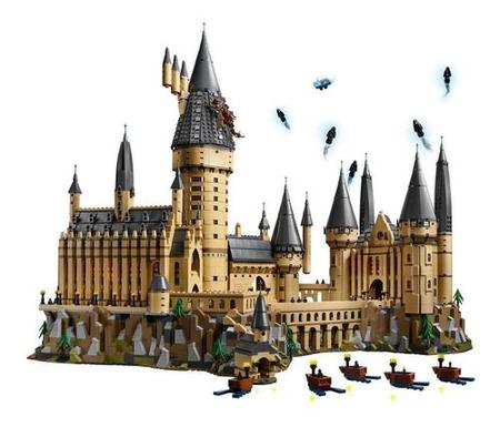 LEGO Harry Potter - Castelo De Hogwarts 71043 - Brinquedos de Montar e  Desmontar - Magazine Luiza