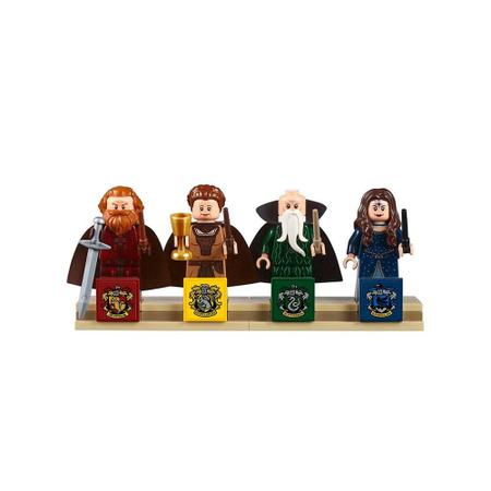 Lego Harry Potter 71043 - O Castelo De Hogwarts 6020 Peças - Brinquedos de  Montar e Desmontar - Magazine Luiza