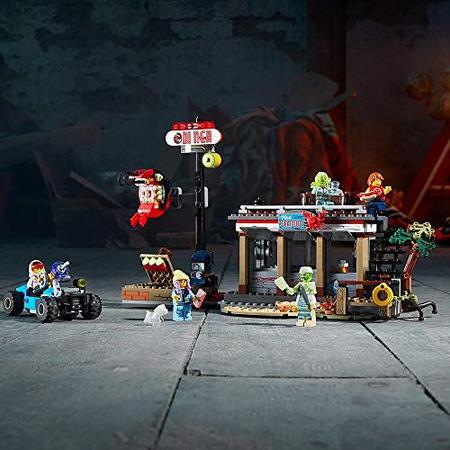 Imagem de LEGO Hidden Side Shrimp Shack Attack 70422 Realidade Aumentada (AR) Conjunto de Edifícios com Minifiguras Fantasmas e Carro de Brinquedo para Caça a Fantasmas, Brinquedo Tecnológico para Meninos e Meninas (579 Peças)