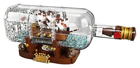Imagem de LEGO Ideas Ship em um kit de construção de especialistas da garrafa 92177, snap together model ship, conjunto de exibição colecionável e brinquedo para adultos (962 peças)