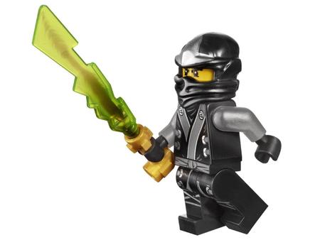 Imagem de LEGO Ninjago A Perfuradora de Terra de Cole