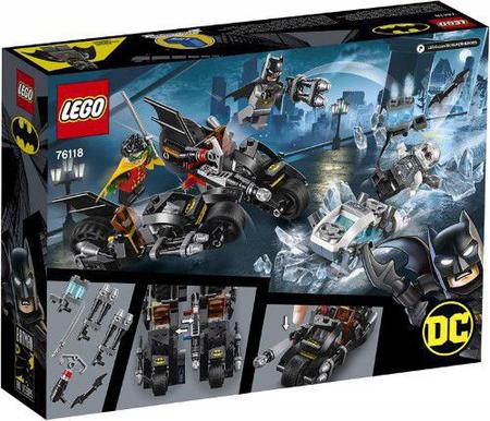 LEGO DC Superheroes: Batman Minifigure with Jet Ski and Bat-a-Rang 