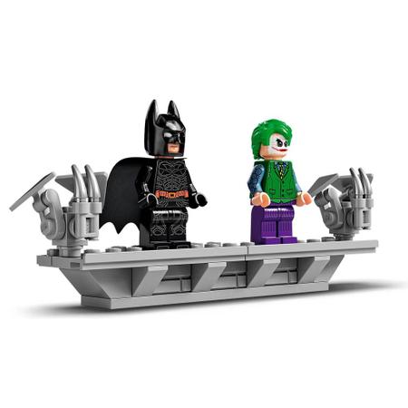 Imagem de LEGO Super Heroes DC Batman Batmóvel Tumbler 2049 Pçs 76240