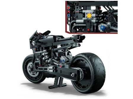 Imagem de LEGO Technic Batman BatCycle 641 Peças