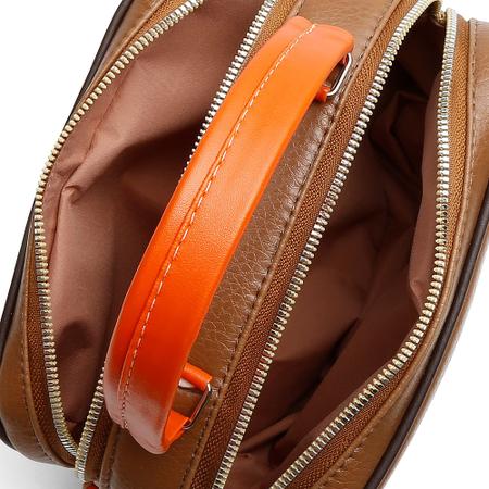 Linda Bolsa de ombro pequena Casual leve e moderna para usar em qualquer ocasião preço imperdível - Via Livre Imagem de Linda Bolsa de ombro pequena Casual leve e moderna para usar em qualquer ocasião preço imperdível