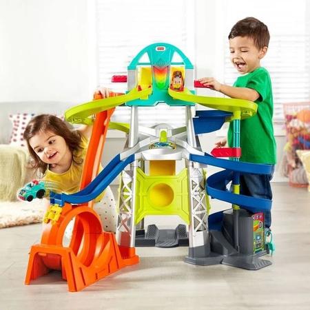 Pista de Corrida com Loop Little People GMJ12 Fisher Price - Vals Magazine