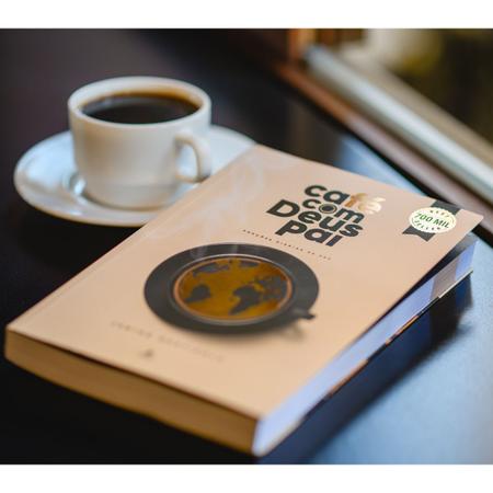 Livro Café Com Deus Pai Porções Diárias De Paz 2024 - Junior