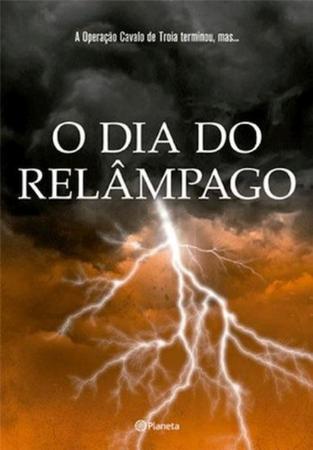 Resenha] Operação Cavalo de Tróia 1 – J. J. Benítez – Livros