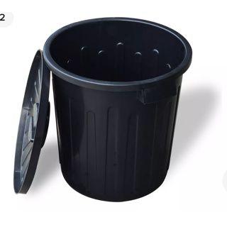 Lixeira eco 60 litros preta com tampa - 848 - Agraplast Imagem de Lixeira eco 60 litros preta com tampa - 848