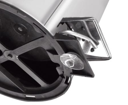 Imagem de Lixeira inox com pedal Tramontina Brasil acabamento polido balde interno removível 30 litros