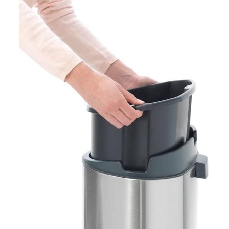 Imagem de Lixeira Touch Bin em Aço Inox 40 Litros Brabantia