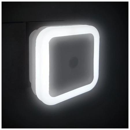 Luminária Led Luz Noturna Quarto Bebê Buba 13144 Imagem de Luminária Led Luz Noturna Quarto Bebê Buba 13144