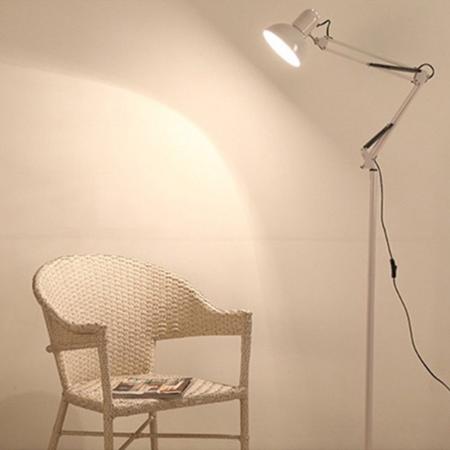 Imagem de Luminária Piso Chão 1,90m Articulada Abajur Gimpo 930B + 1 Lâmpada LED + Garra