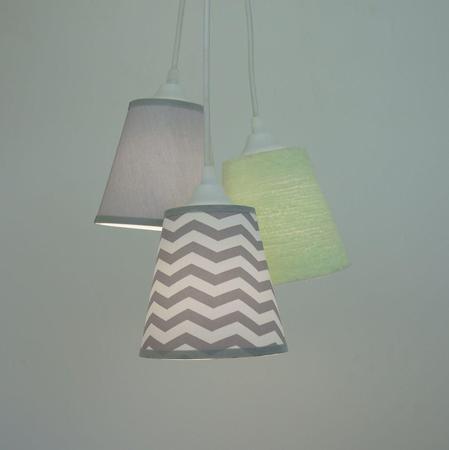 Imagem de Lustre Pendente Luminária Infantil Frufru Verde e Chevron Cinza