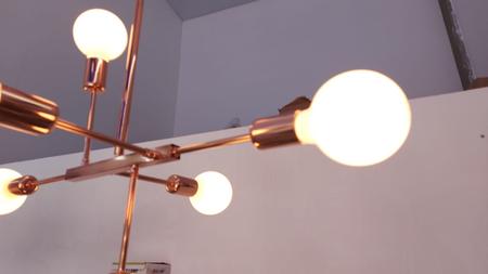 Lustre pendente sputnik gold 6 braço luminaria com lampada - LEDCOM Imagem de Lustre pendente sputnik gold 6 braço luminaria com lampada