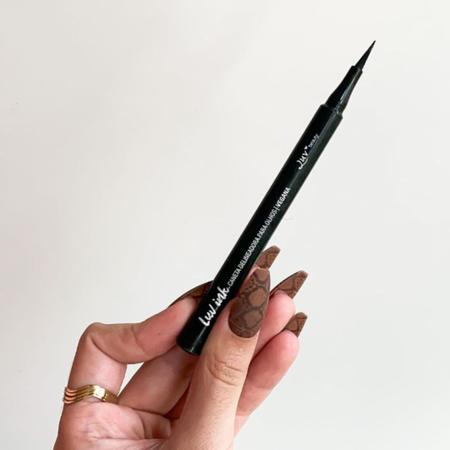 Luv Beauty - Caneta Delineadora Luv Ink 1ml Imagem de Luv Beauty - Caneta Delineadora Luv Ink 1ml