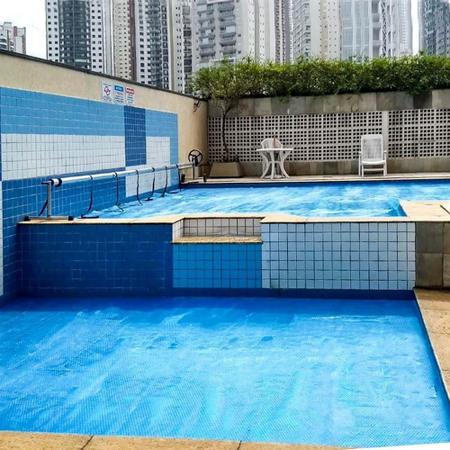 Manta Térmica Para Piscina 7X4,5 Atco 500 Micras 4,5X7 Imagem de Manta Térmica Para Piscina 7X4,5 Atco 500 Micras 4,5X7