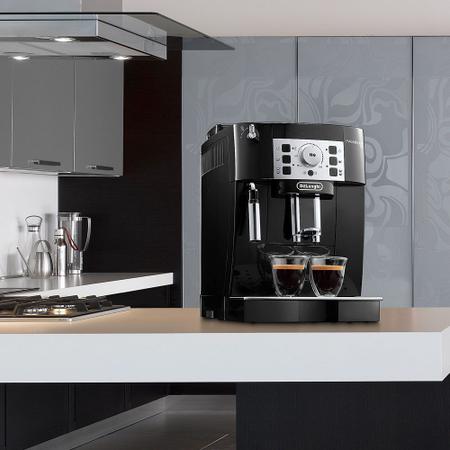 Imagem de Máquina de Café DeLonghi Magnifica S - ECAM 22.110B - 220V