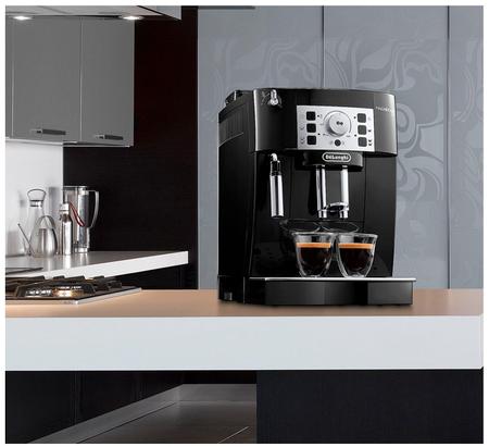 Imagem de Maquina de café super automática delonghi magnifica s 220v ecam22