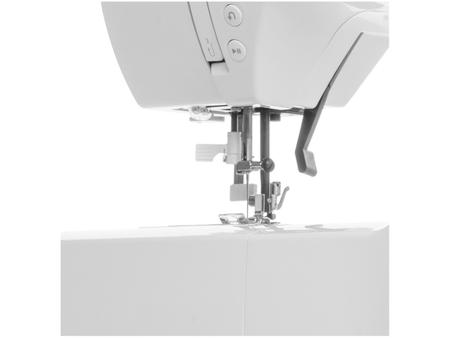 Maquina de Coser Singer SC-220 RD