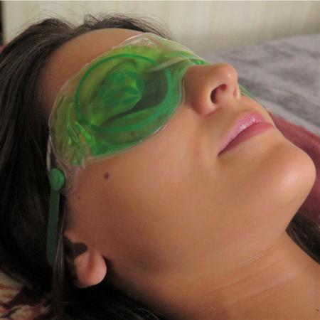 Imagem de Máscara Térmica em gel para redução de Olheiras/ Spa em casa / Máscara Relaxante / Máscara para dormir