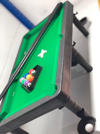 Mesinha de Jogo Sinuca 40CM Infantil Snooker Brilhar Com 02 Tacos Bolas -  ddg - Sinuca / Bilhar Infantil - Magazine Luiza