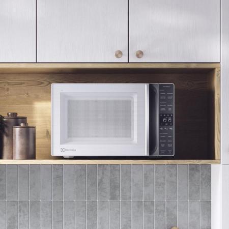 Imagem de Micro-ondas Electrolux Efficient ME36B 36L