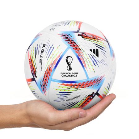 Mini Bola Adidas Copa do Mundo 2022 Al Rihla - Bola de Futebol - Magazine  Luiza