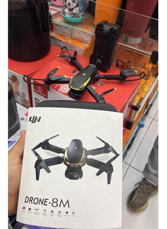 Imagem de Mini Drone 8m 2 Câmeras 4k Controle de Estabilidade 50x Zoom 3 Velocidades