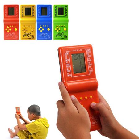 Brinquedo Infantil Game Portátil Top Cores Desenho Game 9999 Jogos
