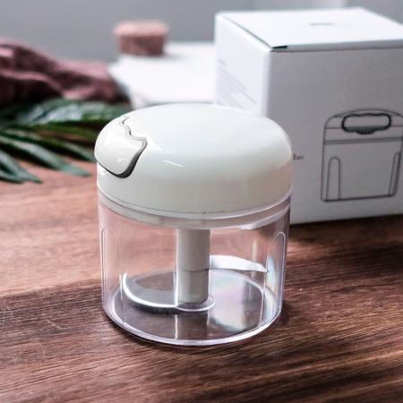 Mini Processador De Alimentos 200Ml 2 Lâminas Tritura Tudo - Bellator Imagem de Mini Processador De Alimentos 200Ml 2 Lâminas Tritura Tudo