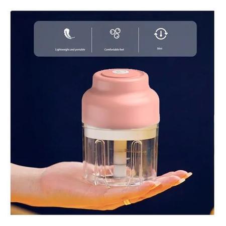 Mini Processador Triturador De Alimentos Elétrico 3 Lâminas - 250ML - ARTX Imagem de Mini Processador Triturador De Alimentos Elétrico 3 Lâminas - 250ML