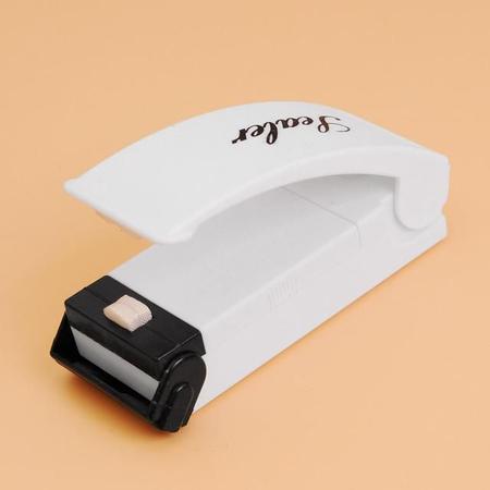 Imagem de Mini Seladora Manual Plástico Portátil Lacra Embalagem Corta