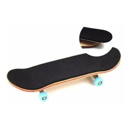 BALITY Kit de tabuleiro de deque, skates de dedo com caixa, mini skate de  madeira de bordo de 5 camadas, skate técnico de absorção de choque mini  dedo