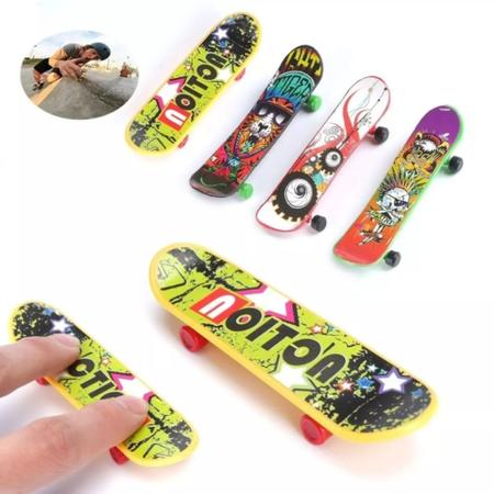 Mini Skate De Dedo Kit 3 Pares Brincando Fingerboard Radical