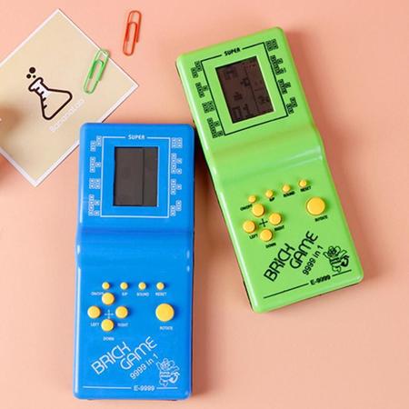 Console Mini Game Antigo Retro Tetris 9999 Jogos Corrida - Art Brink -  Minigame - Magazine Luiza