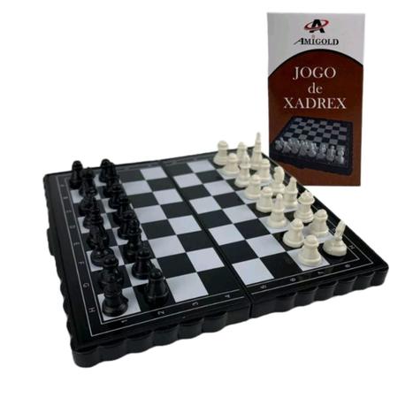 Mini Jogo De Xadrez Magnético Tabuleiro Portátil Estratégia - R$ 29,9