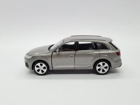 Imagem de Miniatura Audi Q7 2018 Metal 1:40