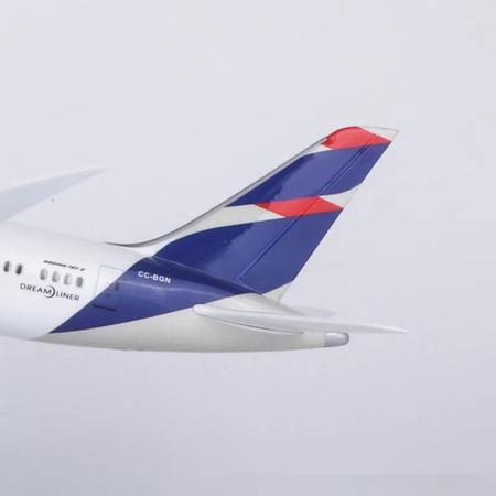 Imagem de Miniatura Avião Comercial Boeing 787 Latam Versão Com Led - Escala 1/130