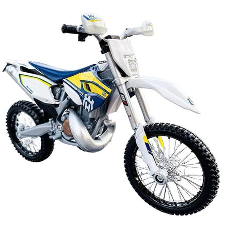 Moto de Ferro Trilha Miniatura Husqvarna FE 501 1:12 na Caixa Maisto -  Miniaturas de Motos - Magazine Luiza