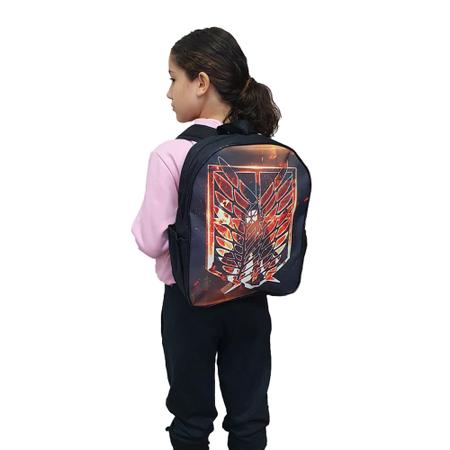 Mochila shingeki no kyojin sale