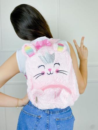 Mochila felpuda coelhinha coroa orelha arco-íris fofa reforçada - Filó Modas Imagem de Mochila felpuda coelhinha coroa orelha arco-íris fofa reforçada