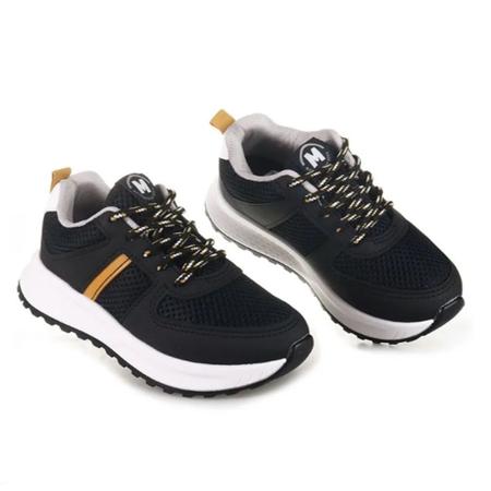 Molekinho Tenis Free Sport Preto Imagem de Molekinho Tenis Free Sport Preto