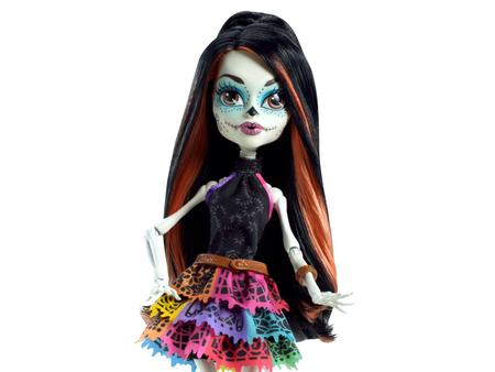 Preços baixos em Mattel Skelita Calaveras Boneca Monster High Bonecas e  Brinquedos