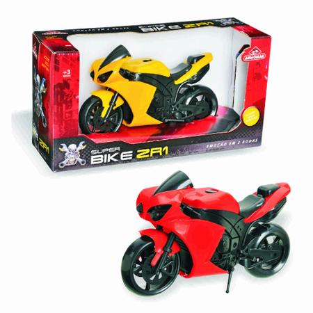 Brinquedo Moto Corrida Super Bike ZR1 na Caixa - Dalaneze - Caminhões, Motos  e Ônibus de Brinquedo - Magazine Luiza