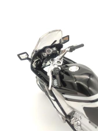 Moto de Ferro Trilha Miniatura Yamaha YZ 250 1:6 na Caixa New-Ray, Magalu  Empresas