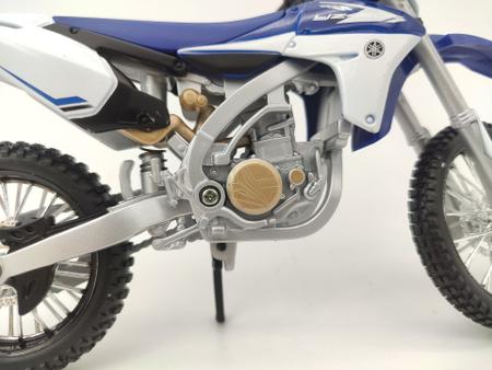 Moto de Ferro Trilha Miniatura Yamaha YZ450F 1:12 na Caixa Maisto