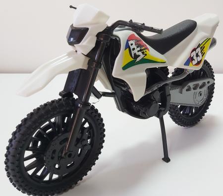 Moto Cross Trilha Roda Livre Colors 27cm BS Toys - Lojas Tem