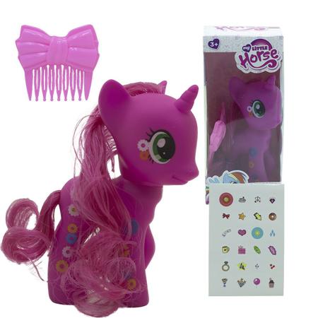 My Little Pony: Um brinquedo de coleção de gala da nova geração para  crianças - 9 Figuras de Pônei, 13 Acessórios, Pôster (Exclusivo da )  - Bonecas - Magazine Luiza